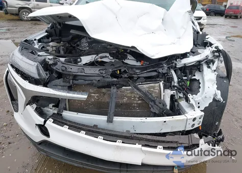 2025 Chevrolet Trax Fwd Ls z USA, uszkodzony, nr VIN KL77LFEP9SC178437